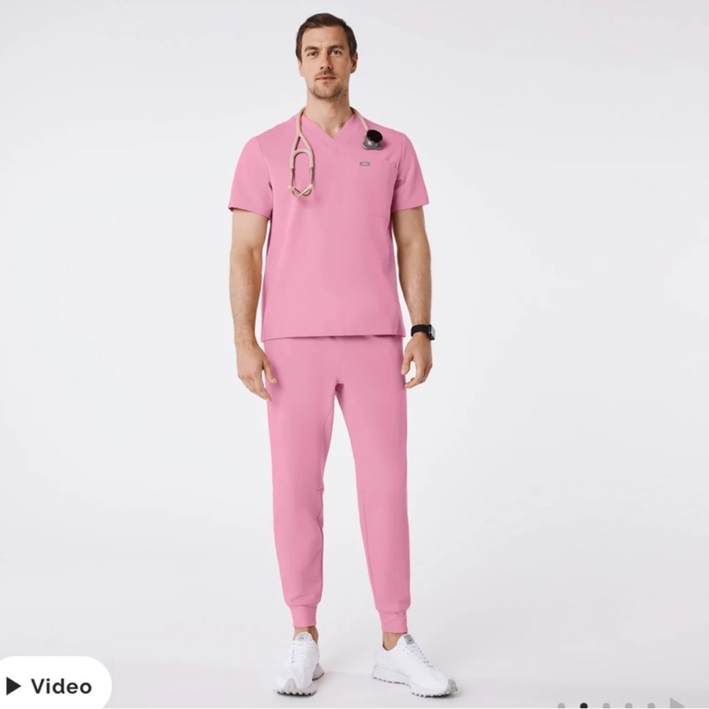 Figs Men's Pink Scrub Set